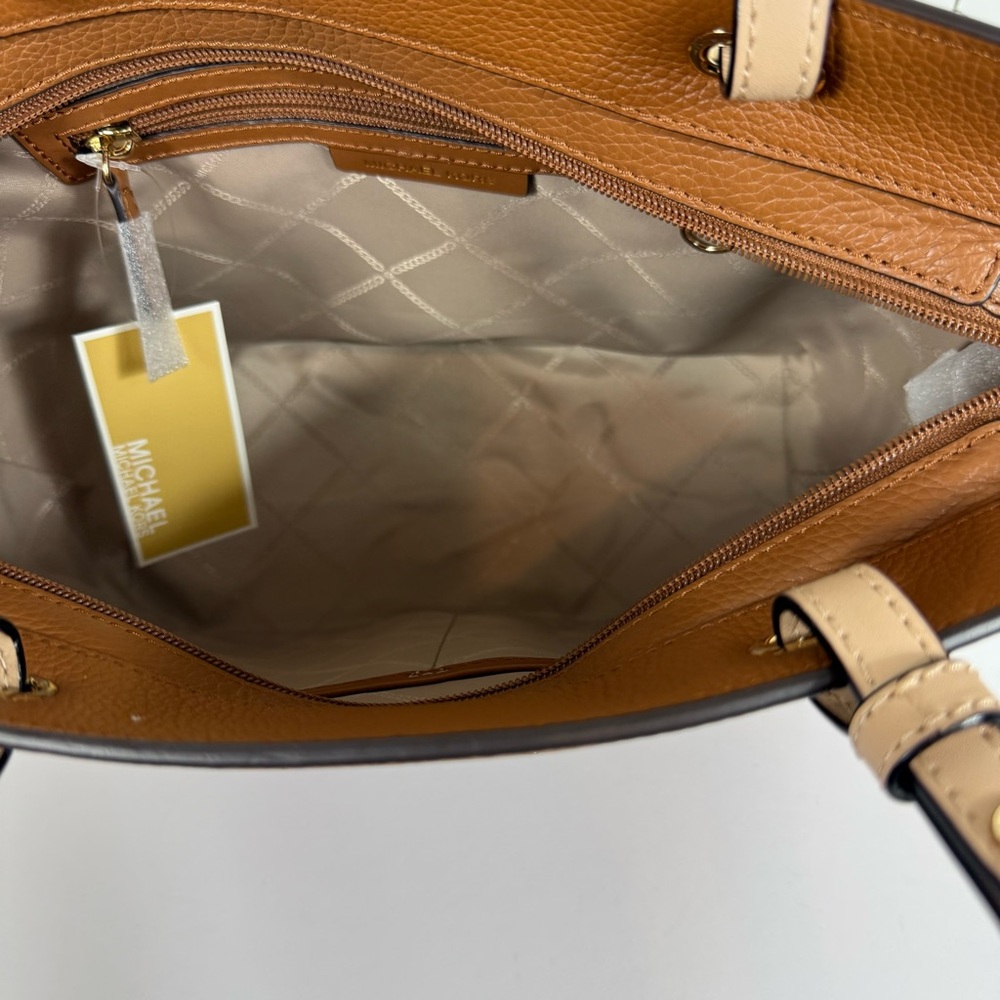 Michael Kors Medium Leather Tote - Picture 6 of 7